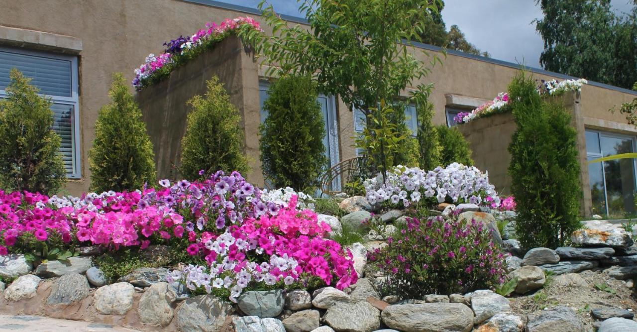 The Hidden Spring Hotel วานากา ภายนอก รูปภาพ